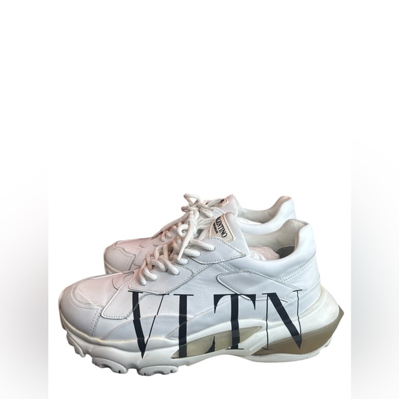 VALENTINO SNEAKERS